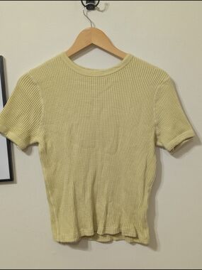 Madewell Waffle Knit Short Sleeve Top in Pale Yellow Cotton + Modal Blend